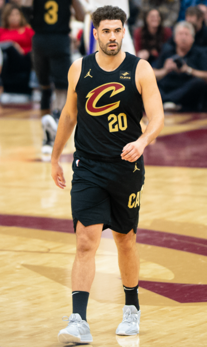Georges Niang: 